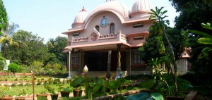 sri chakra ashram in kerala